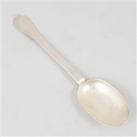 Lot 140 - William III silver dog-nose spoon, Henry Greene, London, 1701.