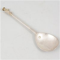 Lot 142 - Charles I silver Apostle spoon, maker's mark RC with three pellets over and a star under, London, 1637.