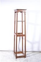 Lot 369 - An oak snooker cue stand