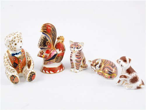Lot 1 - A collection of Royal Crown Derby paperweights and similar figures
