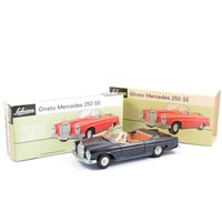 Lot 284 - Schuco Germany Girato 4000 Mercedes 250 SE tin-plate model, with original box and outer sleeve.