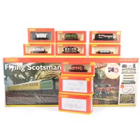 Lot 1 - Hornby OO gauge railways Flying Scotsman set R.1019