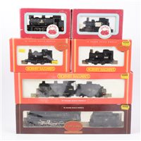 Lot 28 - Hornby and Dapo railway locomotives