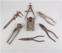 Lot 103 - Record 2506 side rebate plane, selections of pincers and pliers.