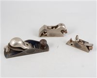 Lot 125 - Record No0230 rebate plane, and two others etc.