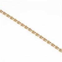 Lot 306 - A 9 carat yellow gold chain link bracelet by Chiampesan of Italy, alternating 5.8mm wide flat curb and oval links with a polished finish, overall length 19cm