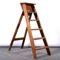 Lot 506 - A set of old pine steps, height 126cm.