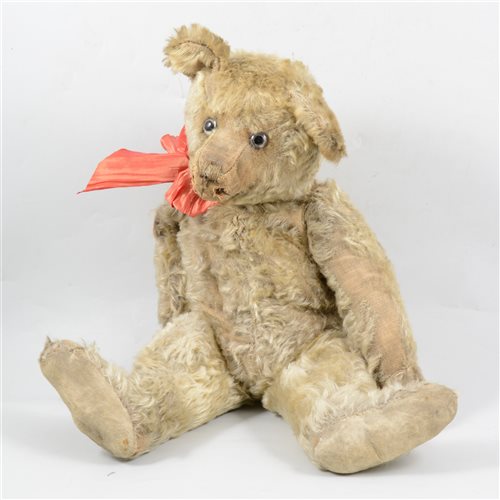 185 - A blonde plush teddy bear circa 1912, 50cm