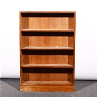 Lot 504 - An English Arts & Crafts style oak bookcase