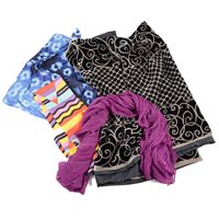 Lot 174 - A large quantity of vintage scarves, mainly silk