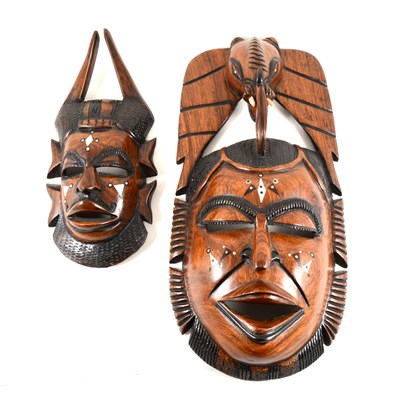 Lot 156 - Tribal style carved hardwood mask, ...