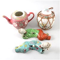 Lot 9 - A quantity of Chinese porcelain