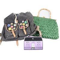Lot 176 - A collection of vintage handbags