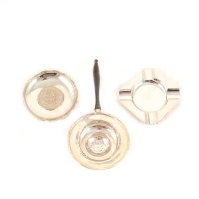 Lot 137 - MAMENDMENT (a silver sih has been added to this lot) Silver strainer, William Hutton & Sons, Birmingham 1919, strainer, with ebony handle.