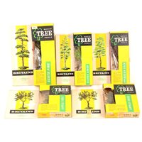 Lot 128 - Britains Toys make-up tree models (5).
