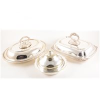 Lot 77 - Electroplated oval entrée dish