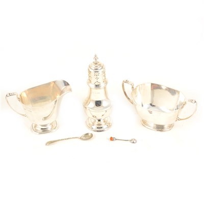 Lot 149 - Silver baluster-shape caster, Mappin & Webb, London 1939