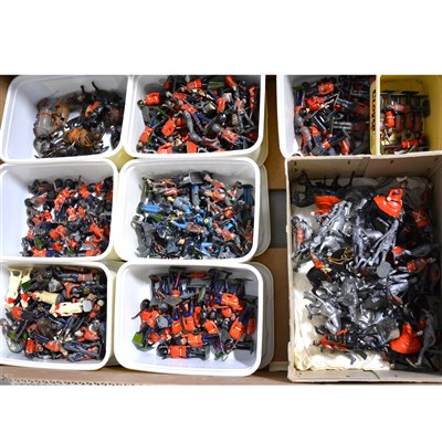 Lot 120 - Painted lead military soldiers, by Britains and other makers
