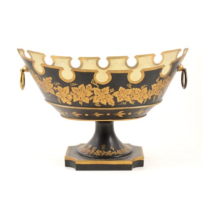 Lot 167 - French toleware pedestal monteith