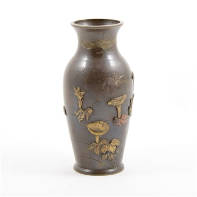 Lot 139 - Japanese inlaid bronze vase