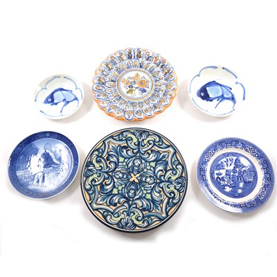 Lot 55A - A French porcelain plate, Paris late 19th Century, ...