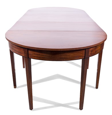Lot 458 - A late Georgian mahogany dining table