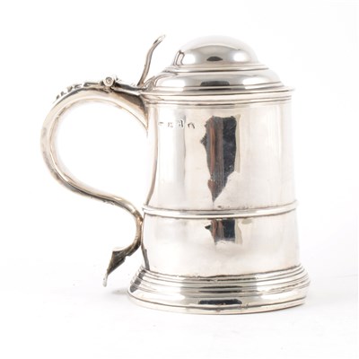Lot 144 - George II silver tankard, Thomas Mason, London 1739, the lid later