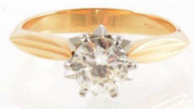 Lot 182 - A diamond solitaire ring