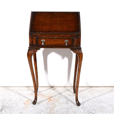 Lot 353 - Small oak bureau.