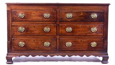 Lot 451 - A George III mahogany mule chest
