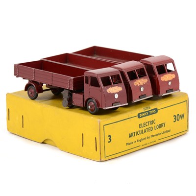 Lot 147 - Dinky Toys; Trade box of three no.30W electric articulated lorrys