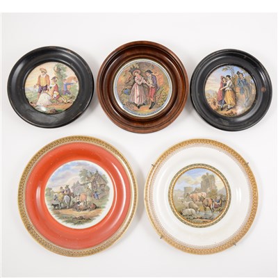 Lot 32 - Three Prattware pot lids and two pearl ware plates
