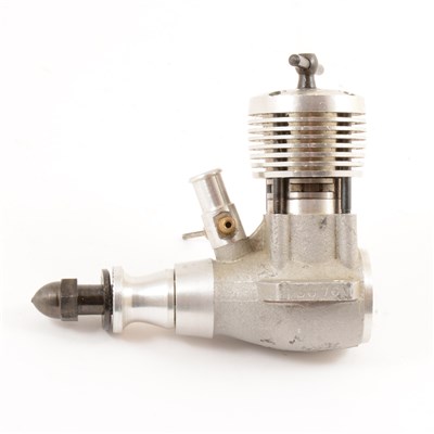 Lot 127 - OLIVER TIGER 2.5cc MK4 serial T8676. N