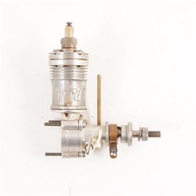 Lot 142 - BORA 6cc Sparkie.