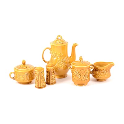 Lot 36 - A Royal Worcester Crown ware earthenware table service, ...