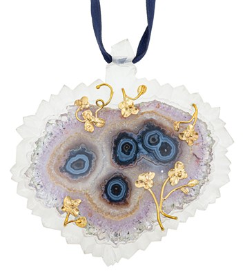 Lot 326 - A geode stone pendant by Ingeborg Bratman.