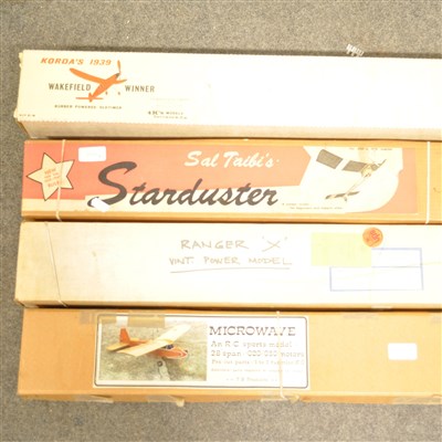Lot 336 - 4 x AMERICAN Kits