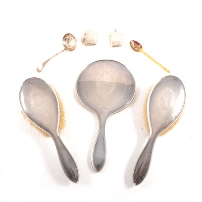 Lot 196 - Silver vestas, sifter spoon, napkin rings, hand mirror and two brushes