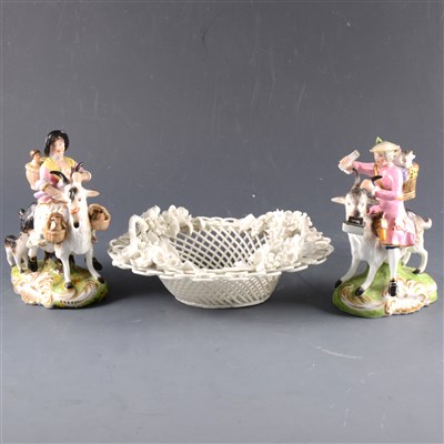 Lot 75 - A pair of Stevenson & Hancock Derby porcelain figures, ...