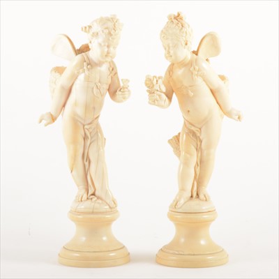 Lot 538 - A pair of Dieppe ivory figures