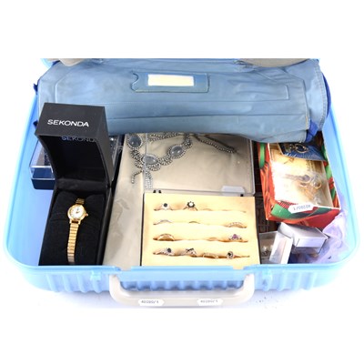 Lot 278 - A collection of gold, silver, costume jewellery and watches