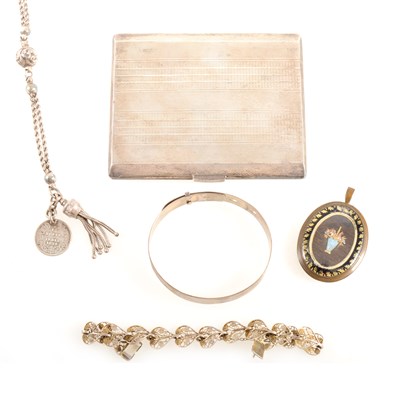 Lot 395 - A silver cigarette case and vintage jewellery.