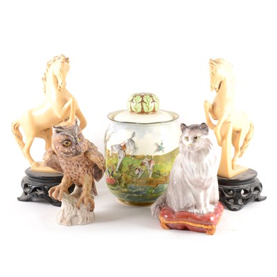 Lot 25 - A Capodimonte style rose spray, ...