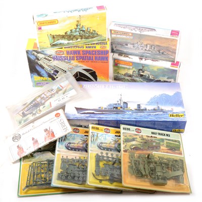 Lot 197 - Eleven Plastic model kits by Matchbox, Airfix and Heller