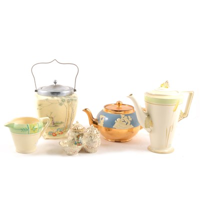 Lot 42 - A Fieldings Crown Devon part tea service, and other 20th century table wares.
