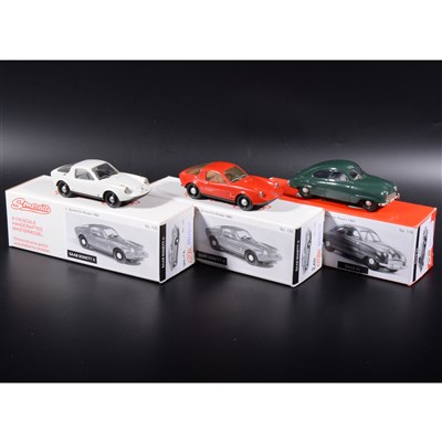 Lot 514 - Somerville 1:43 scale white metal models; two no.125 Saab Sonett II in red and white, and a no.199 Saab 92 in green, boxed.