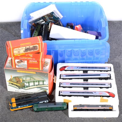 Lot 25 - OO gauge model railways, mostly Hornby including engines, wagons, coaches, track etc.