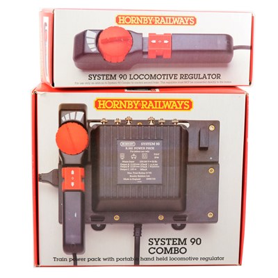 Lot 72 - Hornby OO gauge system 90 combo controller, and others.