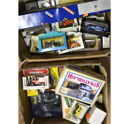 Lot 302 - Modern die-cast models; two boxes full.