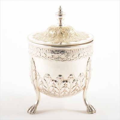 Lot 633 - George III silver sugar basin, indistinct maker's mark, London 1797